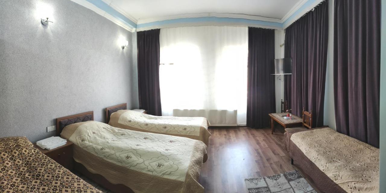 Motel Dost Evi Şǝki Zewnętrze zdjęcie