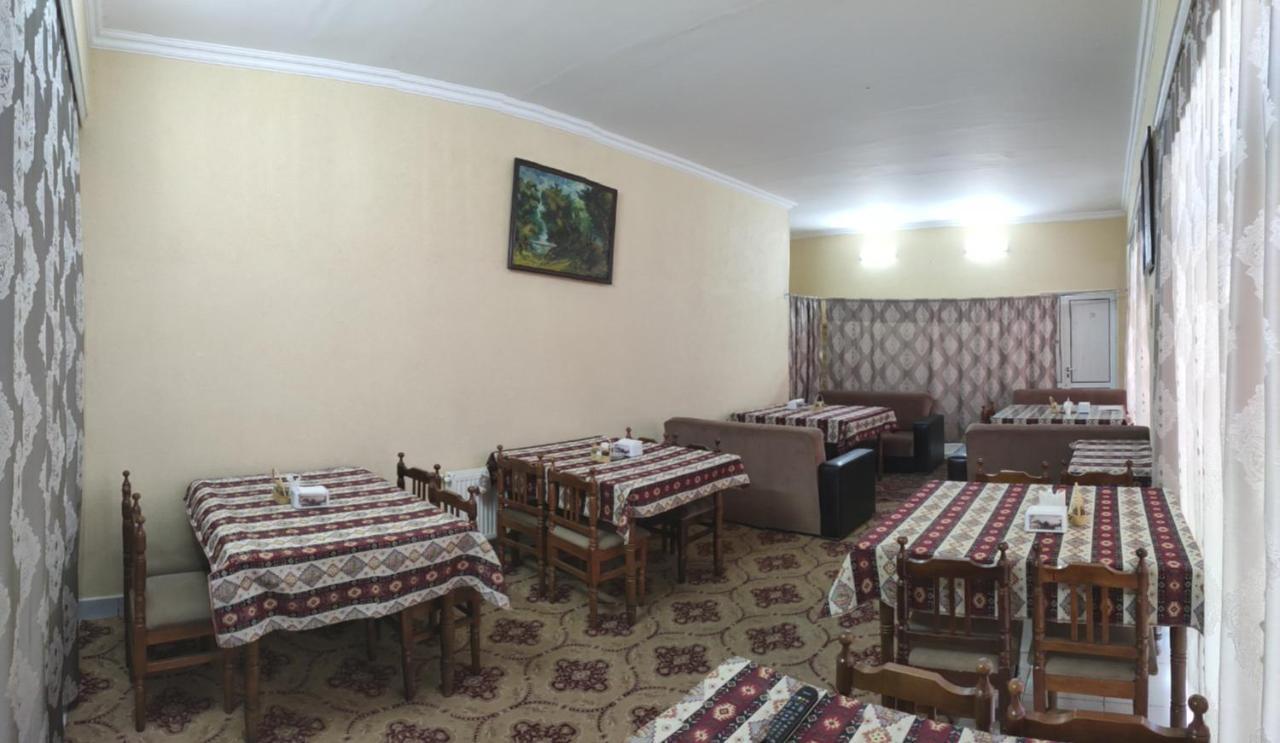 Motel Dost Evi Şǝki Zewnętrze zdjęcie